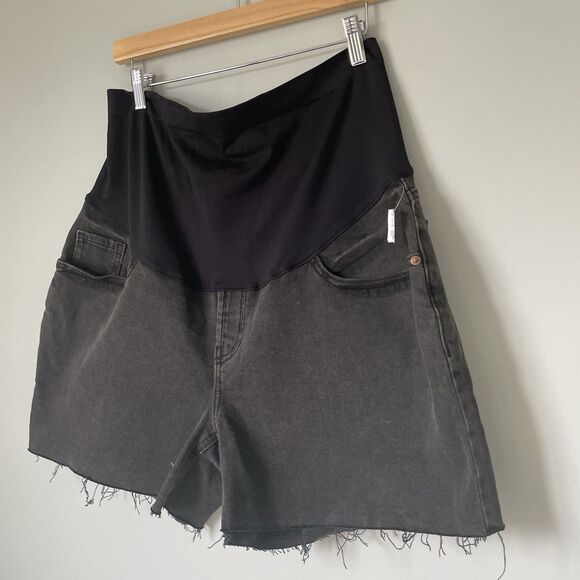 Old Navy Maternity Boyfriend Cutoff Denim Shorts Black Pregnancy Women's 16 - Picture 3 of 8